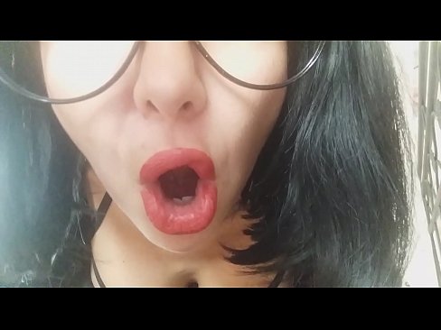 ❤️ ګرانه، ستا سوزنده مور به تاسو نن ښوونځي ته نه پریږدي ... زه تاسو ته ډیره اړتیا لرم ... ❌  ❌